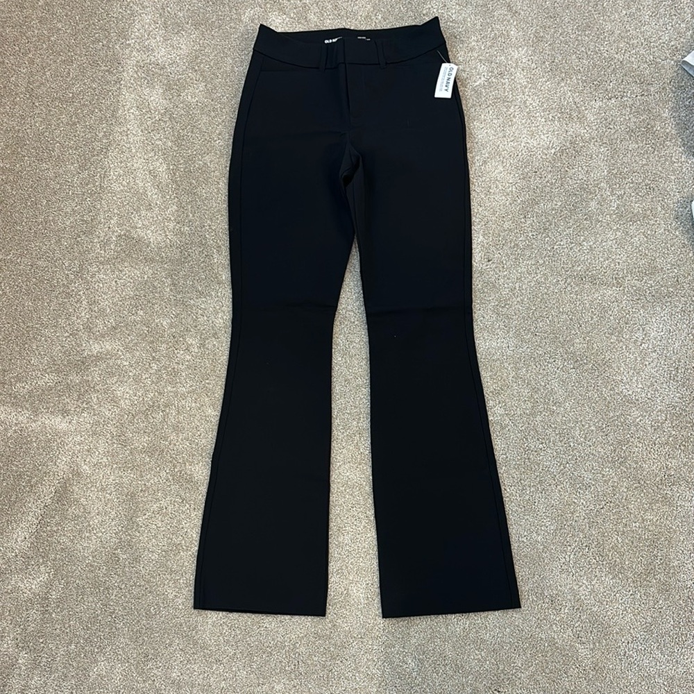 Old Navy High-Rise Black Pixie Flare Pants